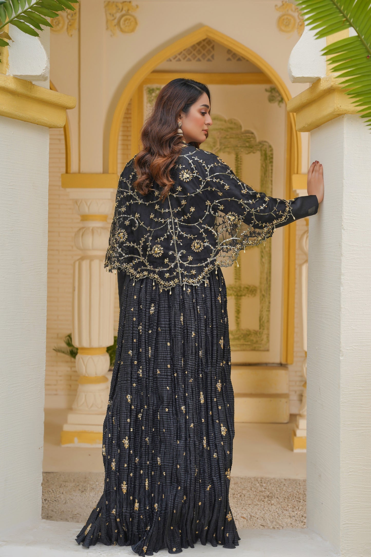 Midnight Allure In Black Arora Allure Cape & Embellished Crush Handwork Lehnga and Blouse (Choli)