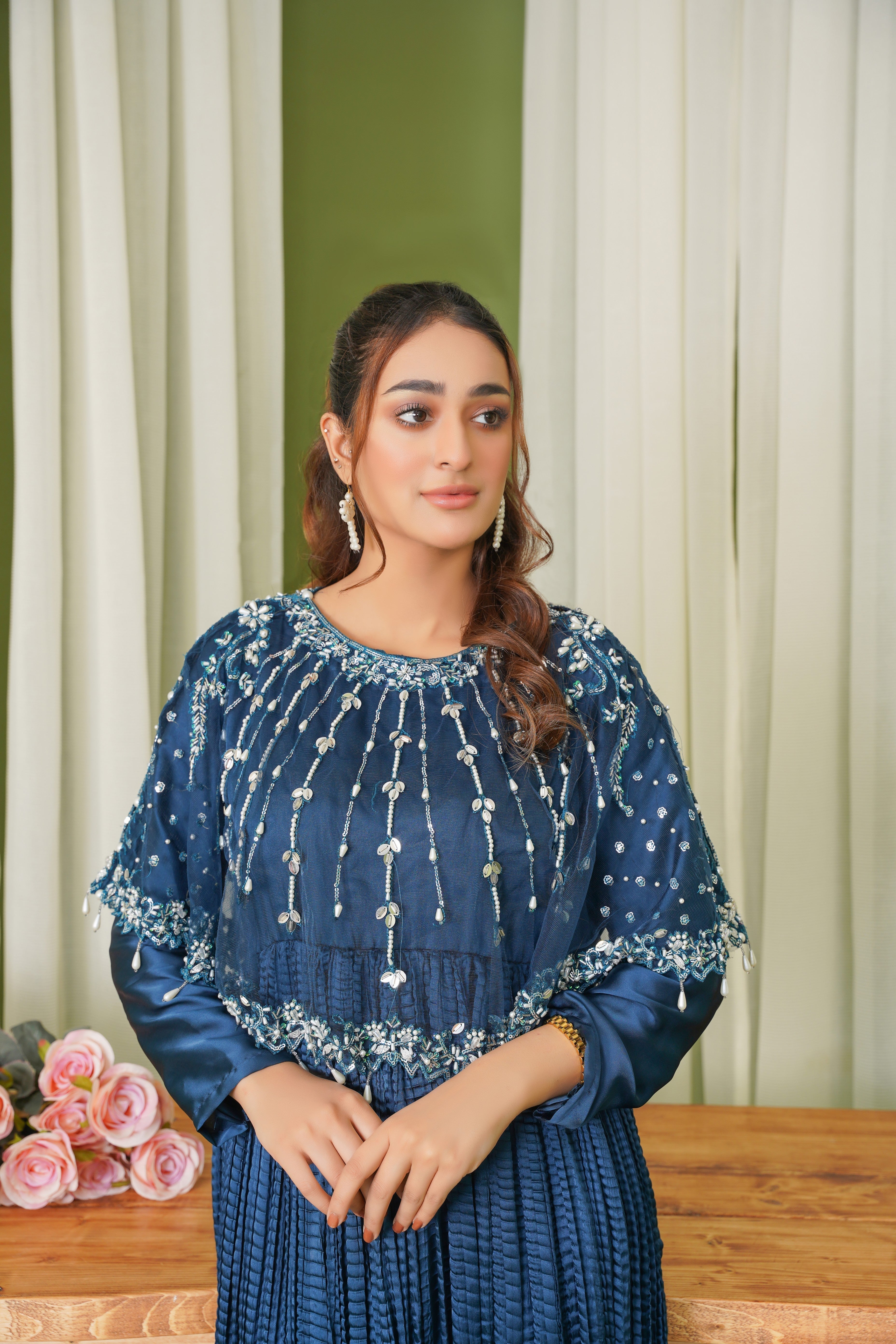 Latest Fashion Statement Radiance Zinc Lumière Lines Cape