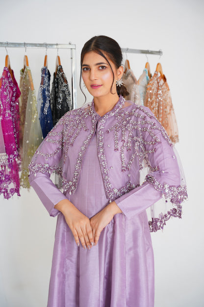 Majestic Long Tails Cape in Enchanting Lilac 💜✨