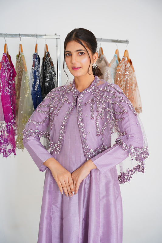 Majestic Long Tails Cape in Enchanting Lilac 💜✨