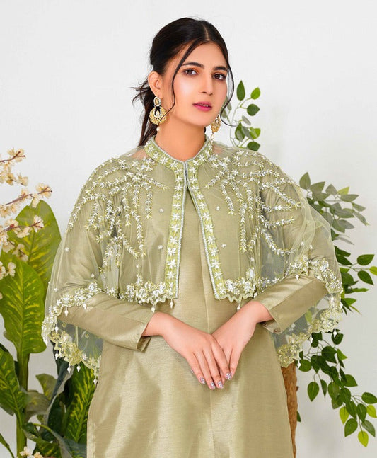 Majestic Long Tail Cape In Embelish Pista